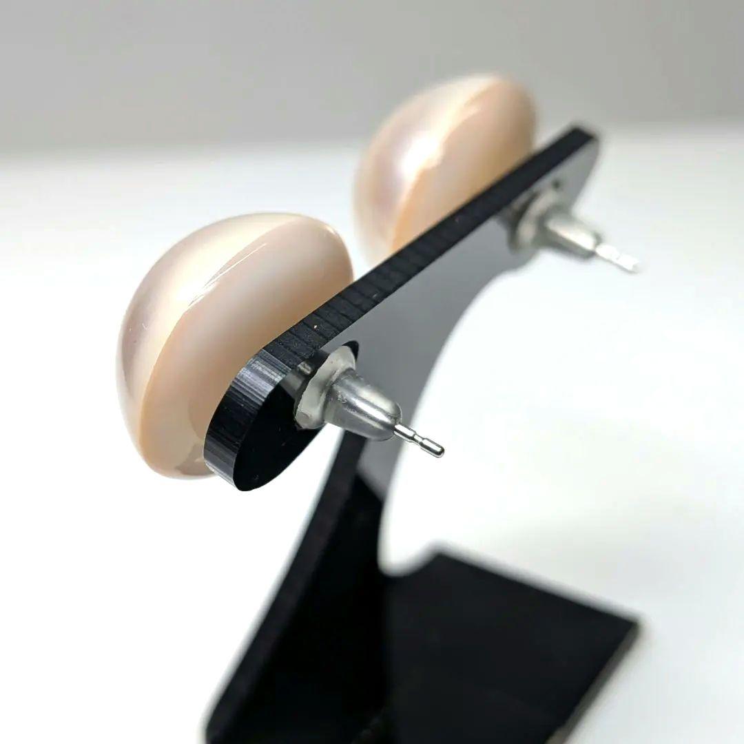 ​【超大粒17.5mm】マベパール ピアス K18 艶めく虹色テリ ホワイト系