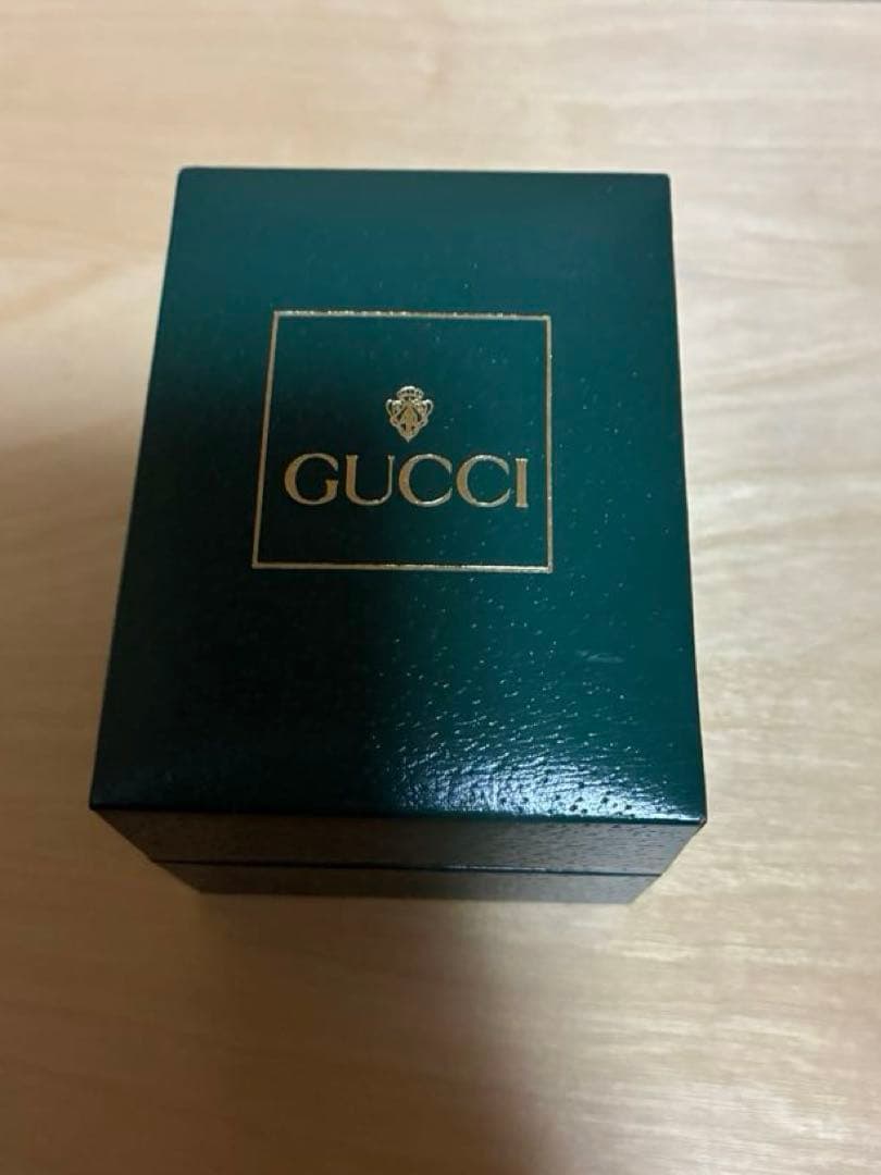 GUCCI 腕時計 チェンジベゼル　ジャンク品