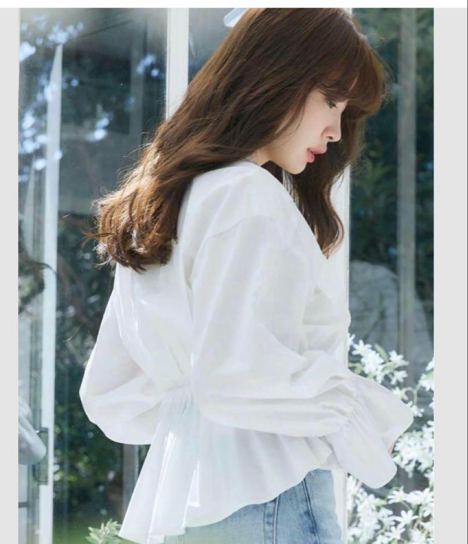 レディースフェミニン春夏ブランド服まとめ売り　トレンチコート含むSサイズ