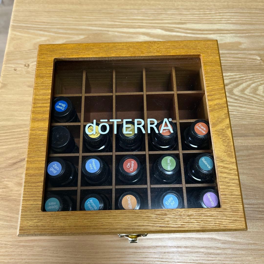 doterra エッセンシャルオイル16本セット 携帯用ミニボトルケース付き