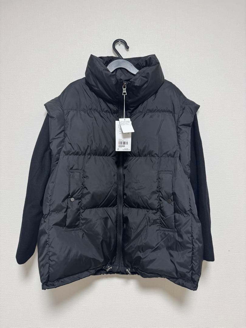 ブラック ダウンベスト Fサイズ