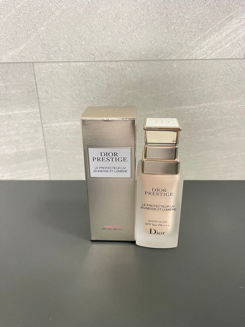 【新品未使用】Dior Prestige Le Protecteur UV