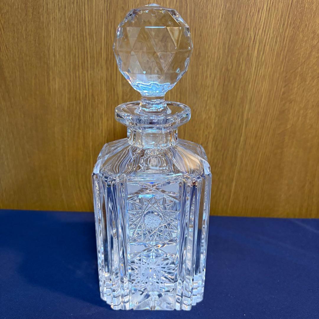 ボヘミアングラス　クリスタルガラス デキャンタ