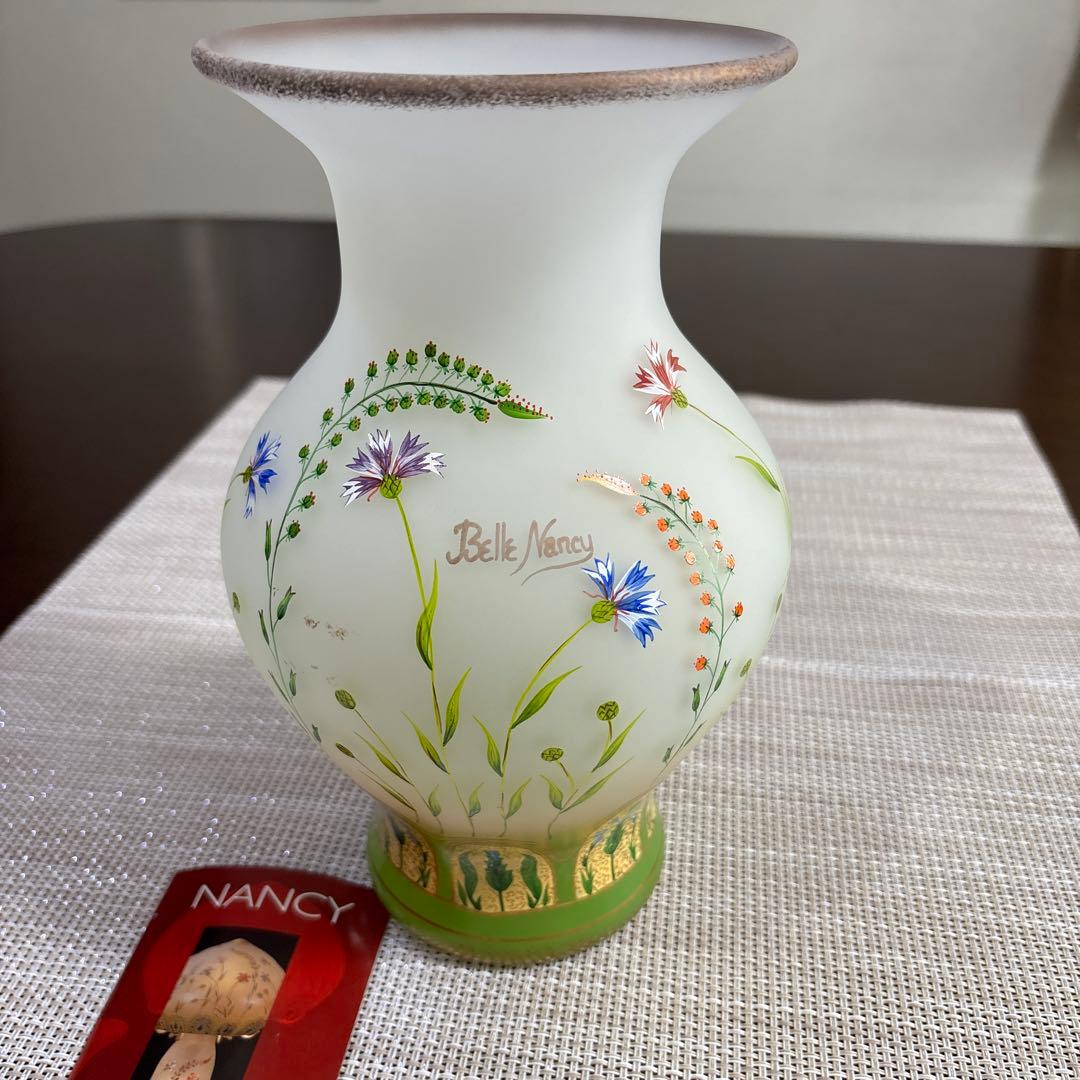 ベルモンド　ベルナンシー　花瓶