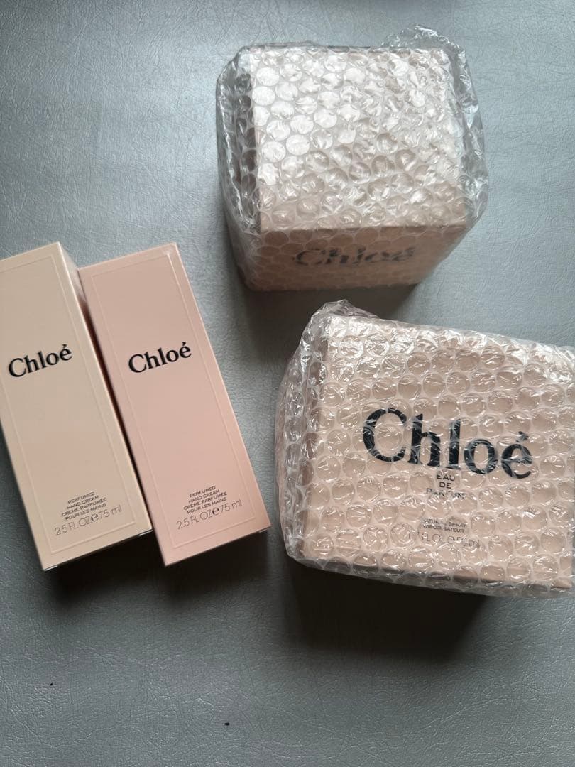 新品未使用＊クロエ4点セット＊オードパルファムハンドクリーム2点ボディークリーム