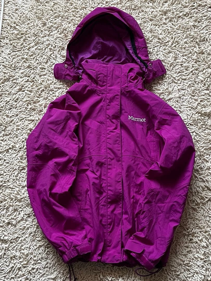 美品　marmot マーモット　 マウンテンパーカー　紫　S