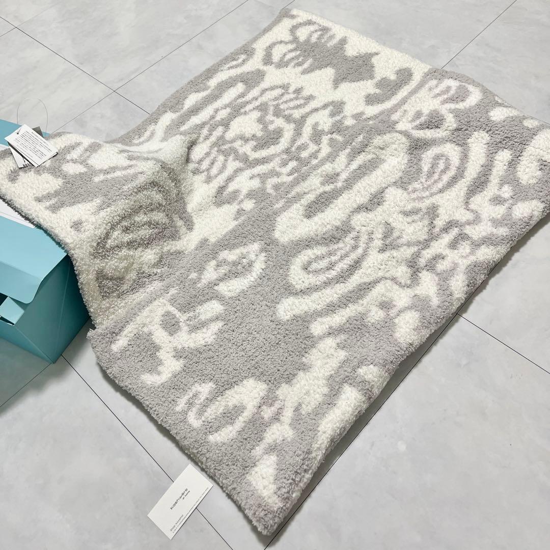 新品未使用 kashwére ハーフブランケット ダマスク グレー・ホワイト