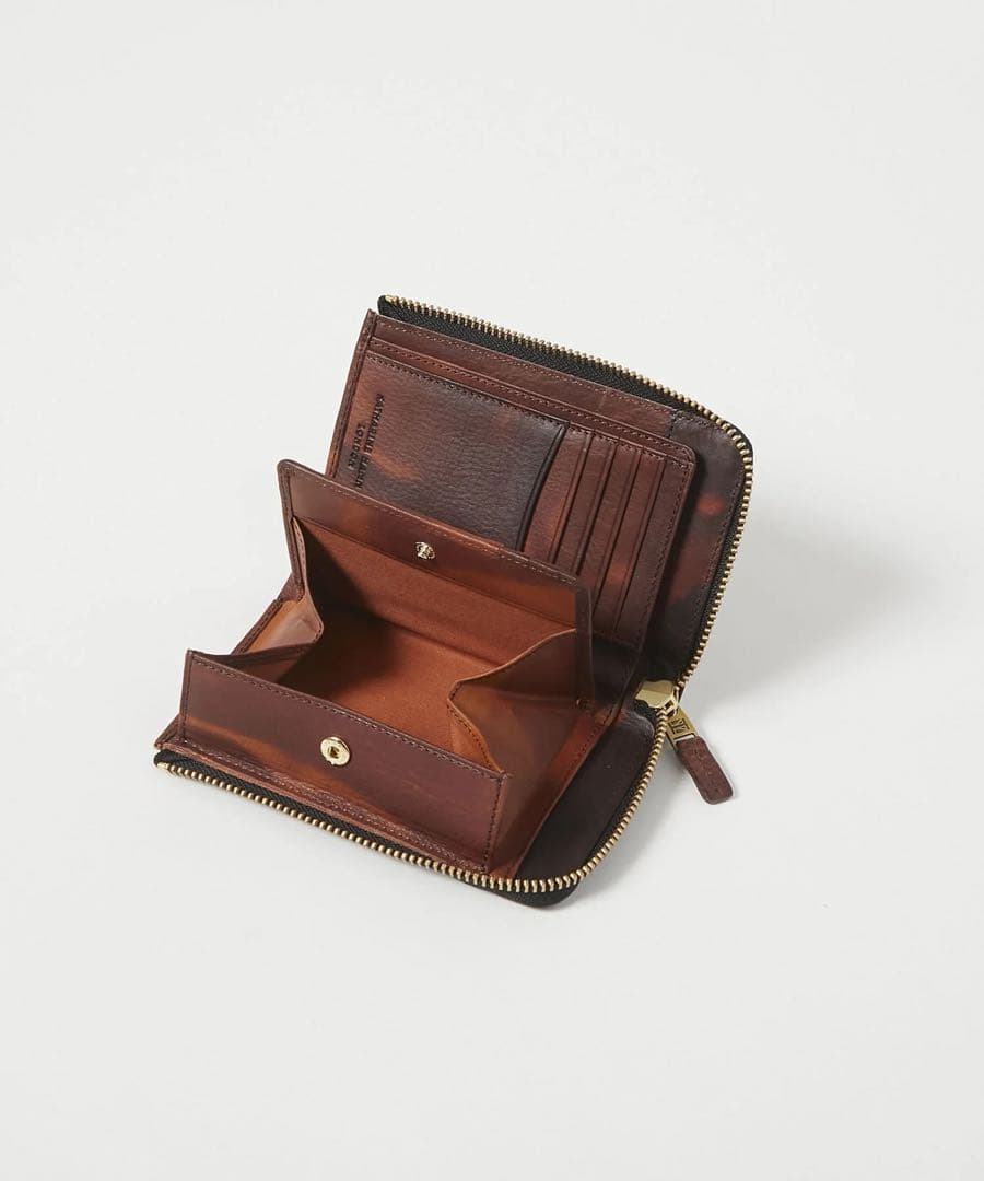 KATHARINE HAMNETT LONDON 二つ折り財布