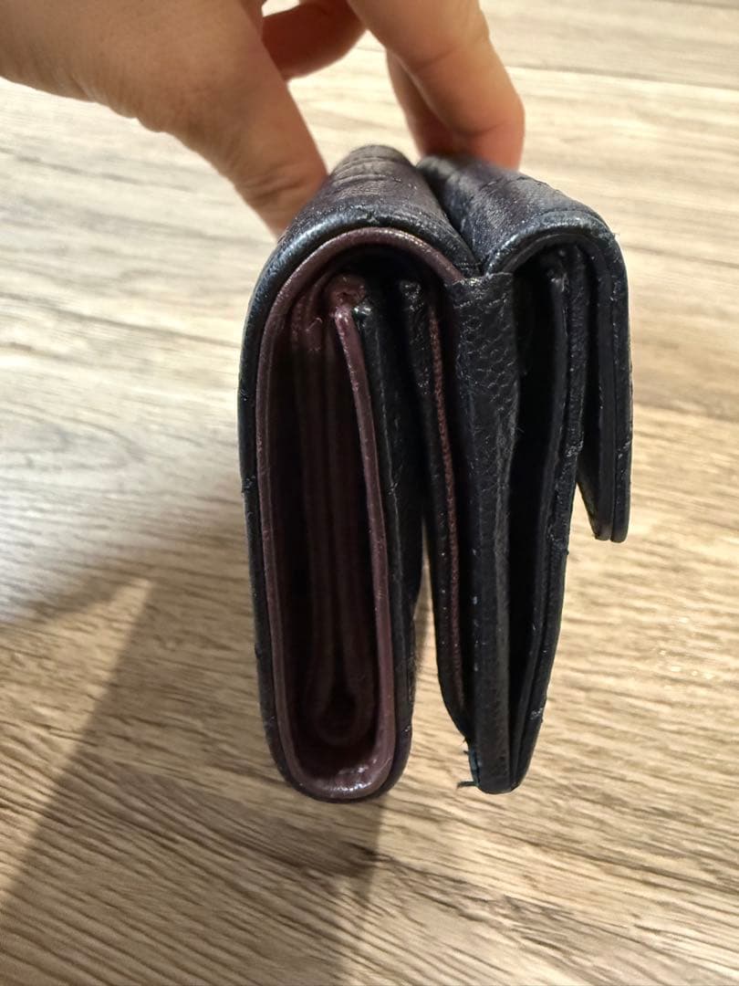 ぽっくん。シャネル CHANEL キャビアスキン マトラッセ 三つ折り財布