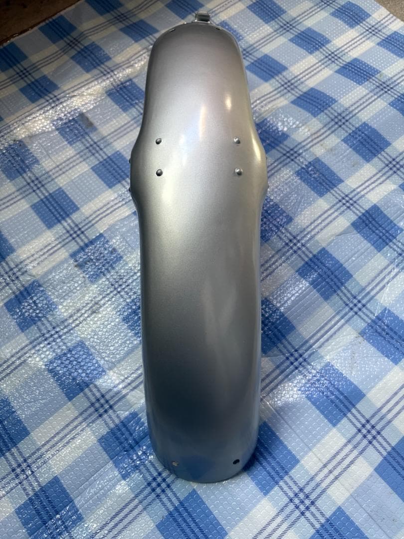 ホンダＣＢ７２アルミＲフェンダーＹパーツ？