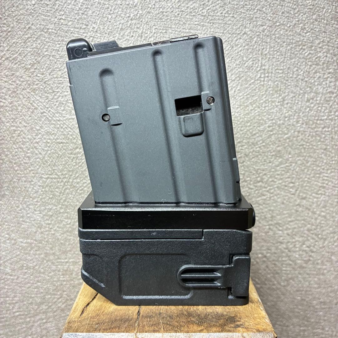 R8-04 東京マルイ GBB M4 マガジンアダプター 外部ソース仕様