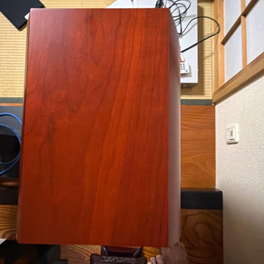 マッキー様希少品✨クアドラルロンドチェリー色　スピーカースタンドとスペーサー付き