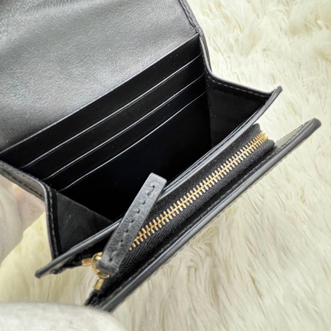 美品✨GUCCI GG マトラッセ 二つ折り財布 黒 キルティング