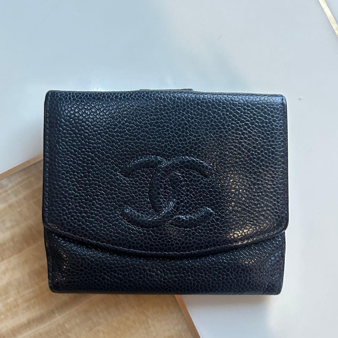 CHANEL ココマーク 二つ折り財布 キャビアスキン ブラック
