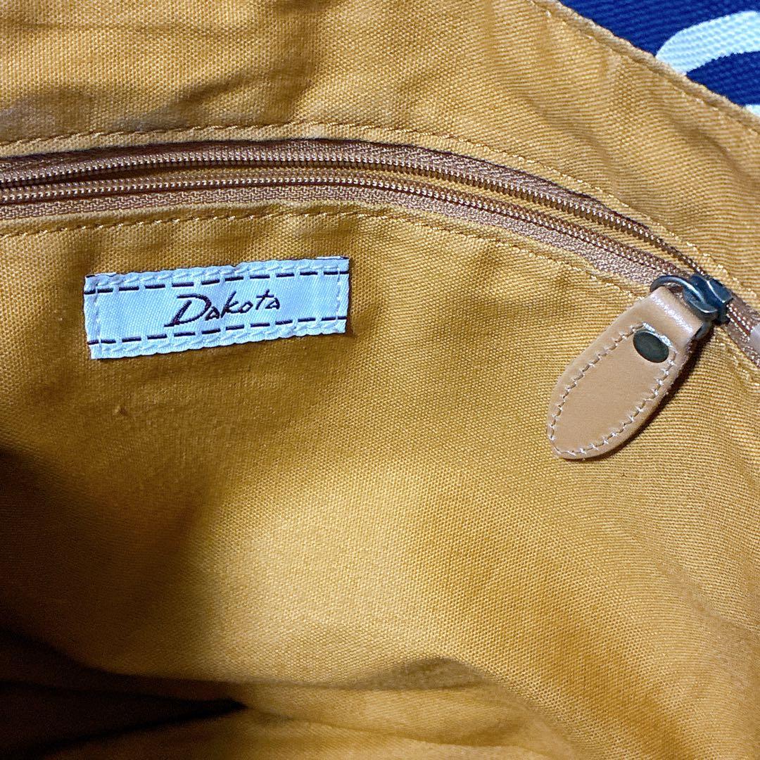 Dakota ビッグトートバックドット柄 ネイビー×ホワイト