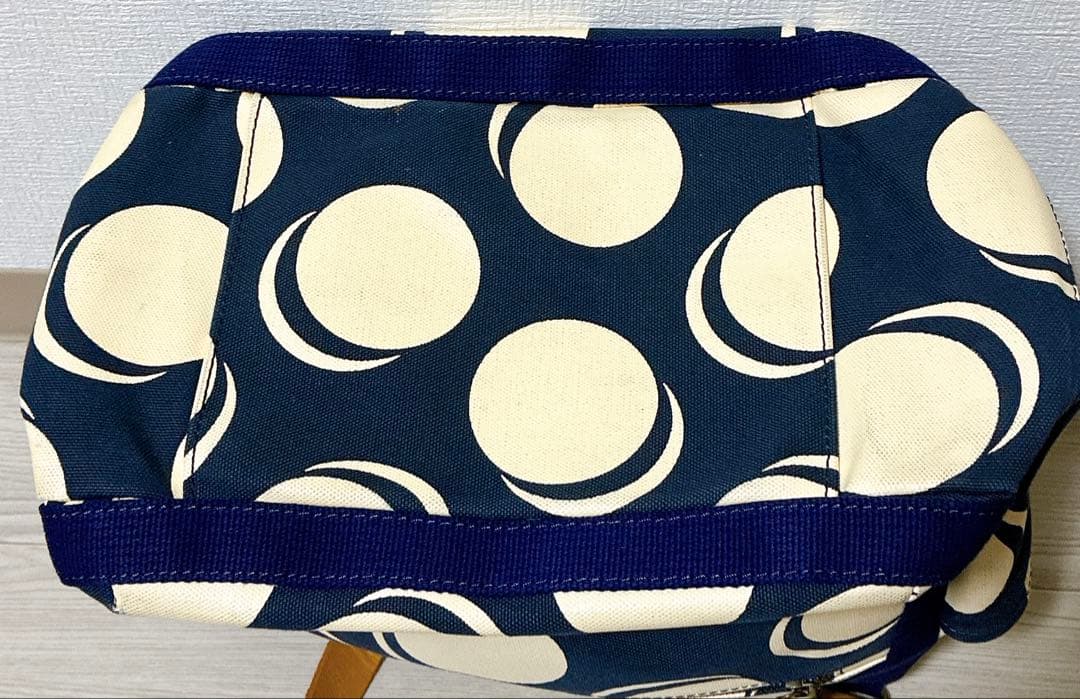 Dakota ビッグトートバックドット柄 ネイビー×ホワイト