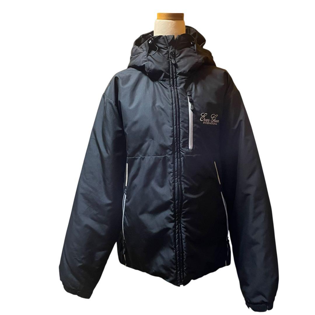 極美品 エバーグリーン ライトフーディジャケット L 中綿 防寒ジャケット