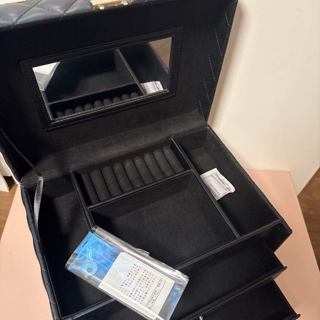 ダーリッチ　ジュエリーボックス