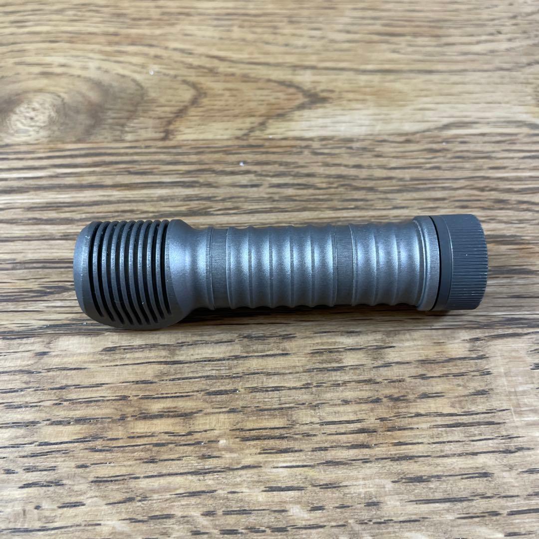 ZebraLight ニュートラルホワイト　フラッディー