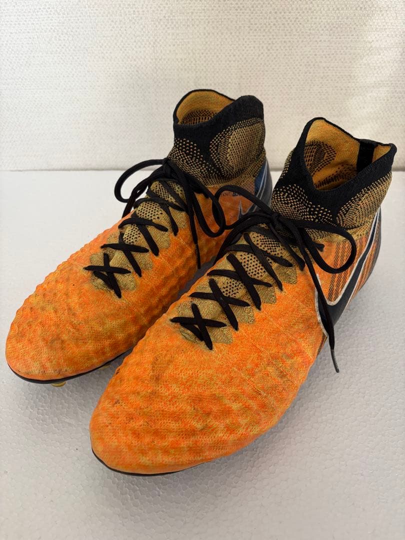 シューズ NIKE Magista Obra FG