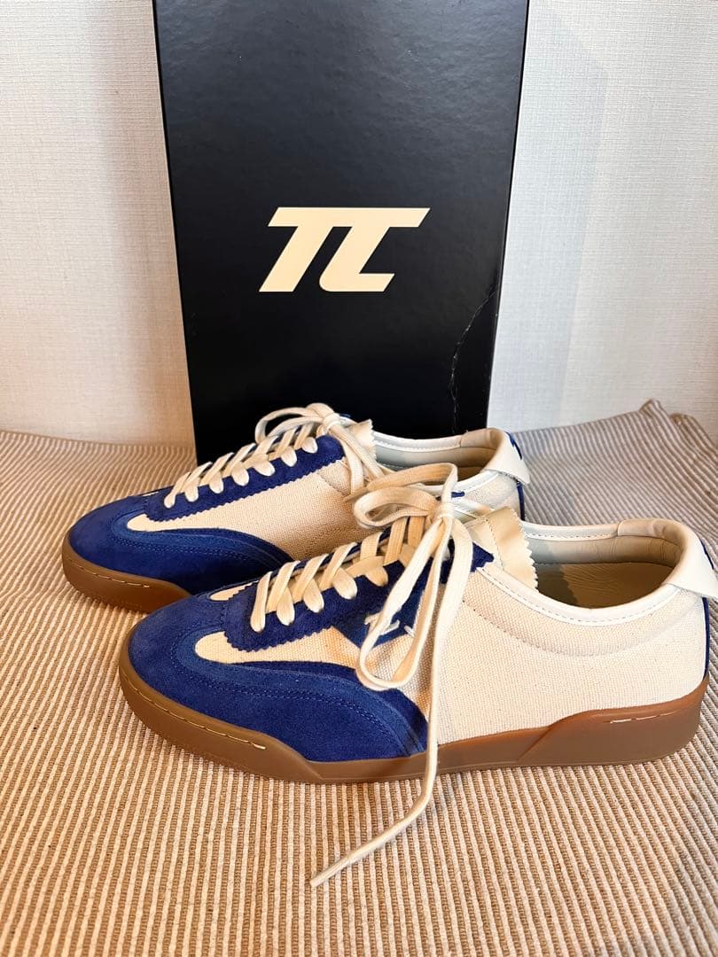 ※未使用※【THESING】キャンバススエードスニーカー サイズ