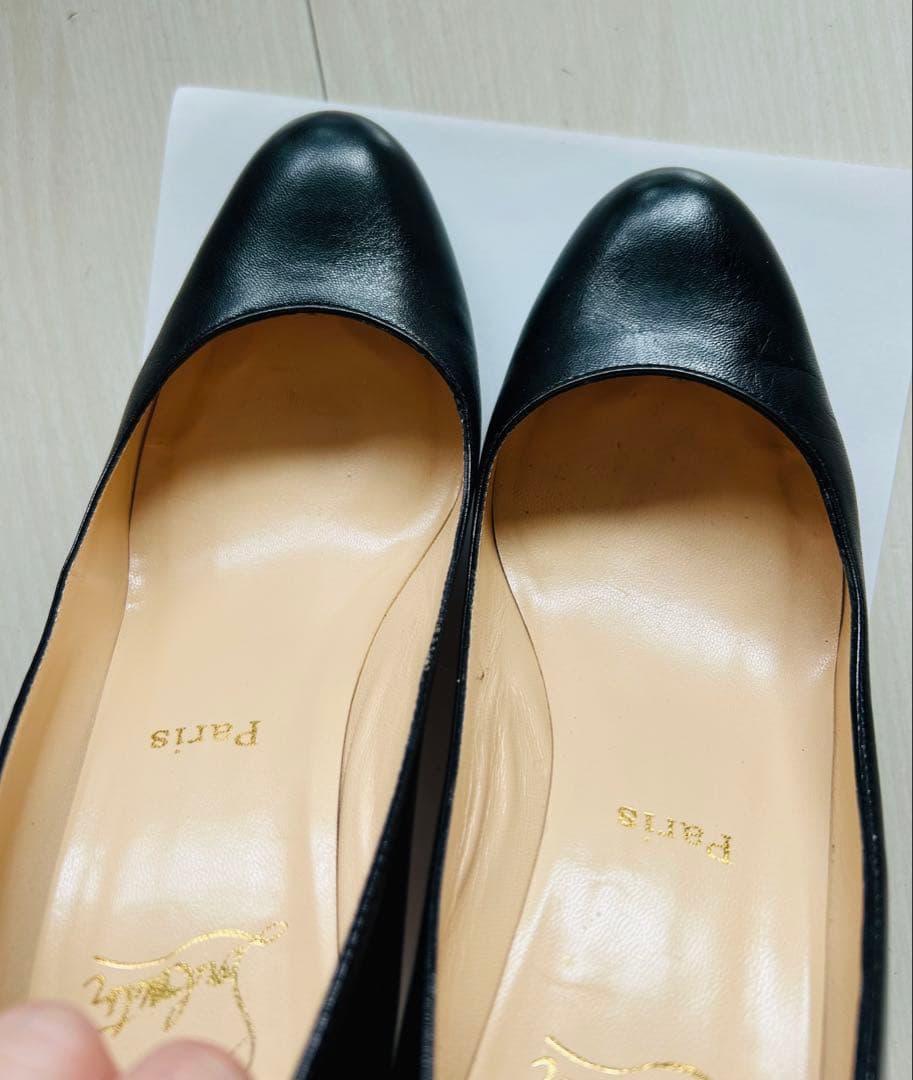 【クリスチャンルブタン】黒　レザー　ブラック　ハイヒール　23.5 37