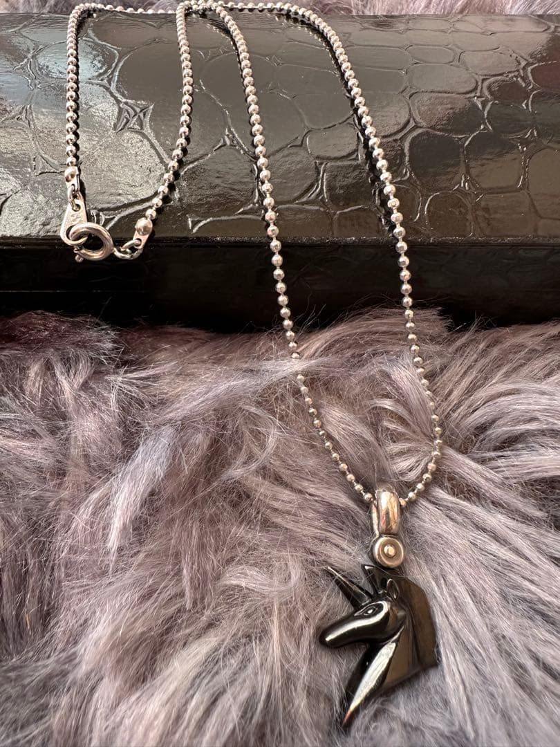 プエルタデルソル　ユニコーン　ブラック