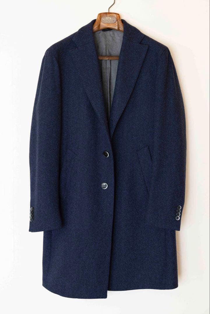 Luigi Bianchi Mantovaルイジ・ビアンキ・マントヴァのコート