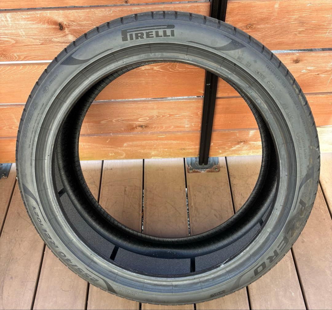 タイヤ・ホイール PIRELLI 255/40R21 P-ZERO