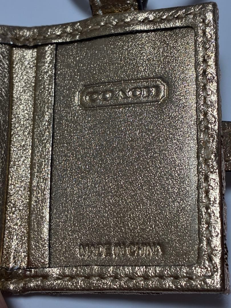 COACH Picture Frame Charm 手帳型キーホルダー チャーム