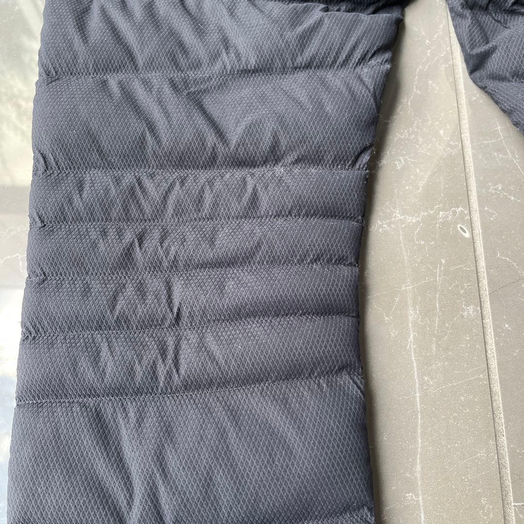 パーリーゲイツ　ネイビーダウンパンツ　size4