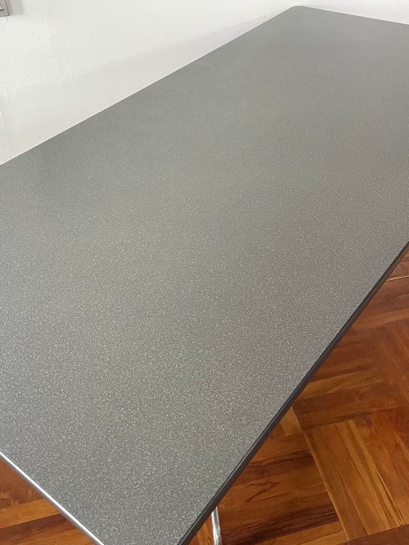 ハーマンミラー ヴィンテージ イームズ セグメンテッド ベース テーブル 1