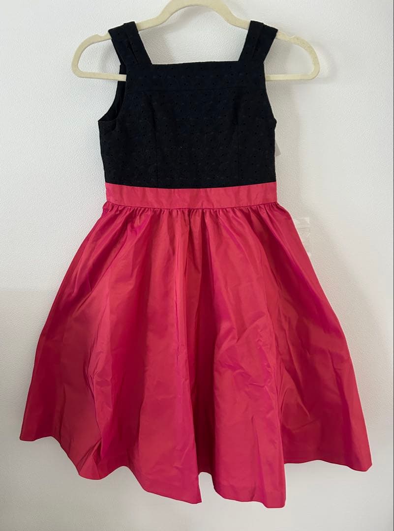 TOCCAトッカ 【新品子供服】ノースリーブドレス　サイズ140