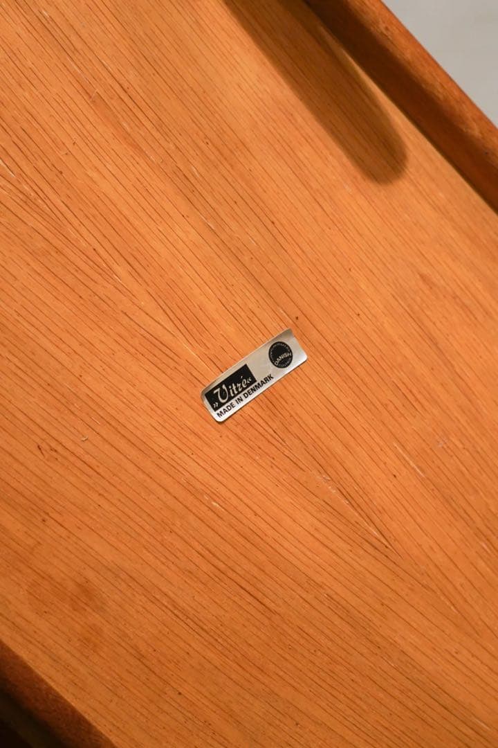 モブラー社製 北欧ヴィンテージ オークサイドテーブル アイヴァン・A・ヨハンソン