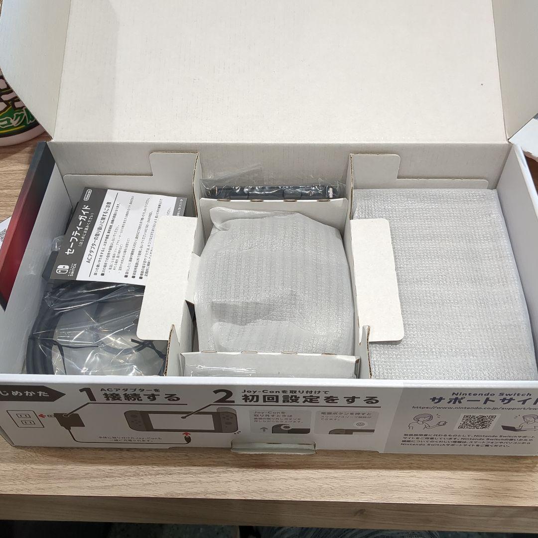ほぼ未使用　Switch Nintendo スイッチ本体　旧型　美品