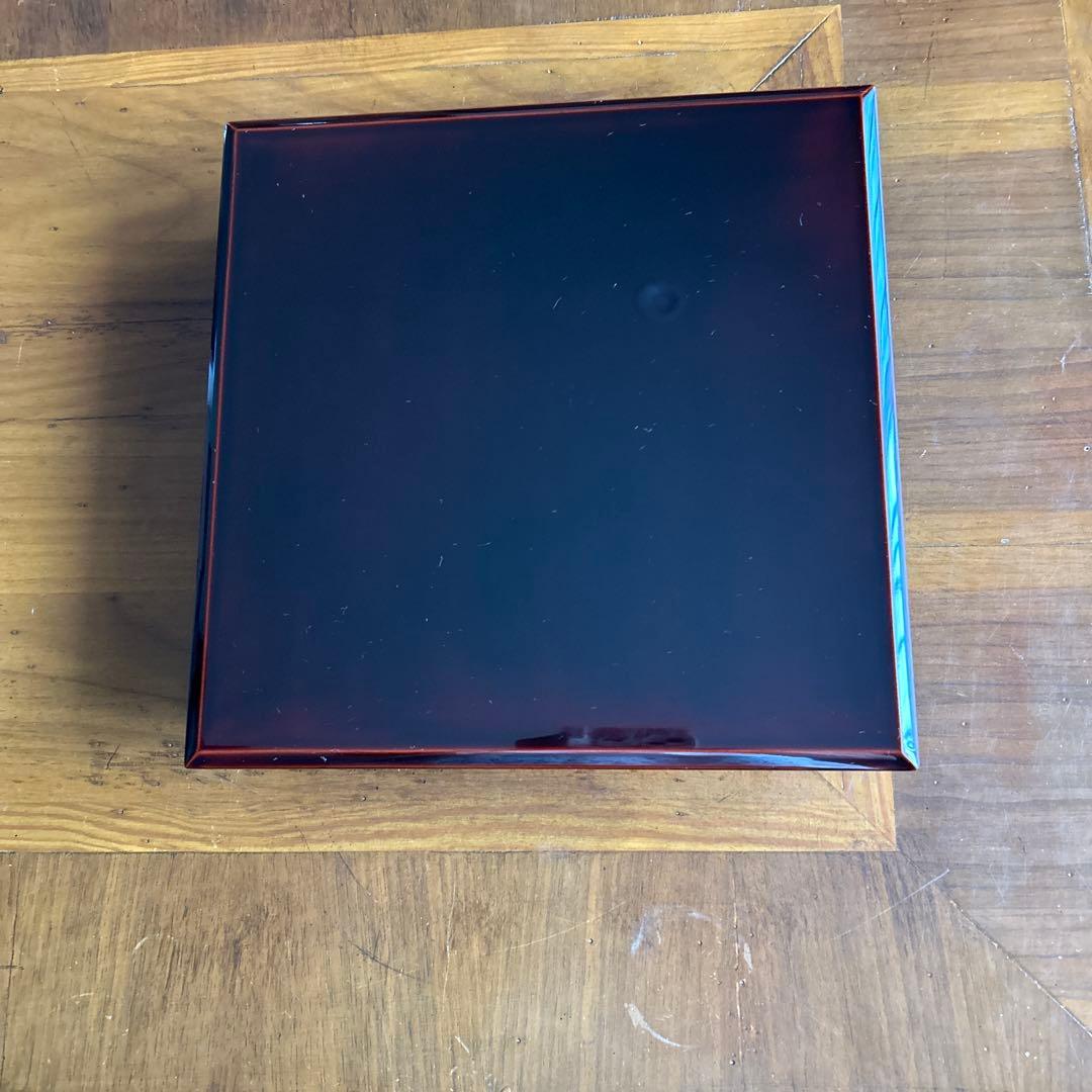 輪島塗り漆器　黒の仕切り付き松花堂弁当　木製　三箱　美品　お値下げしました