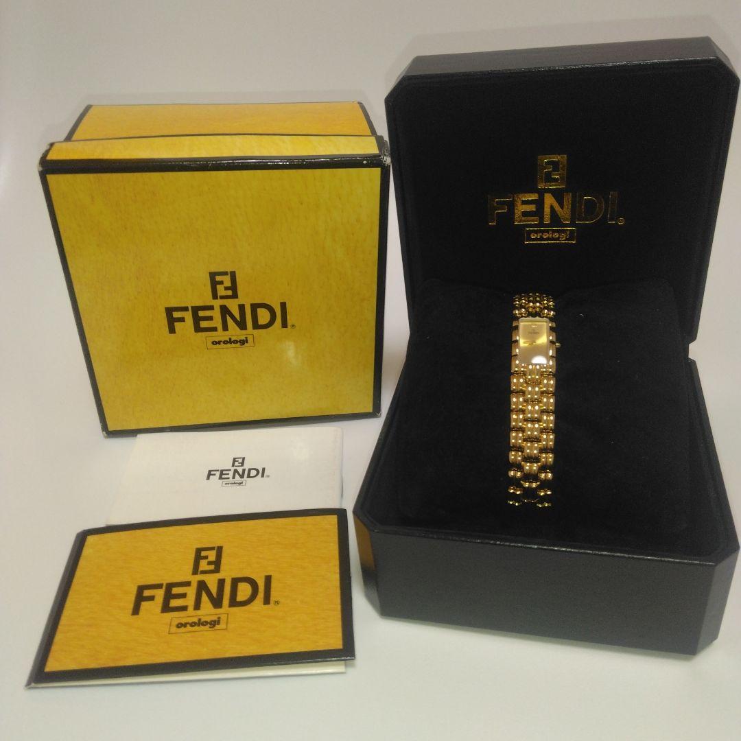 未使用品級　FENDI　フェンディ 　腕時計　670L ゴールド　レディース