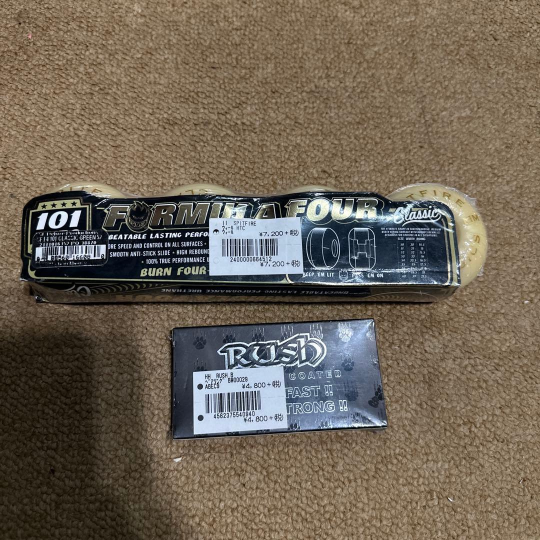 SPITFIRE FORMULA FOUR 101AウィールとRUSHベアリング