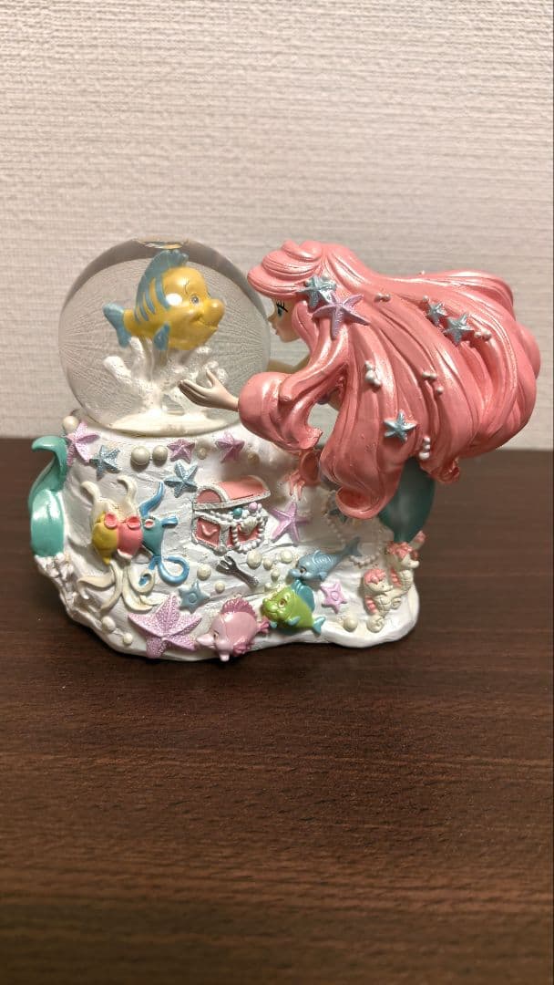 アリエル　スノードームスノーグローブ