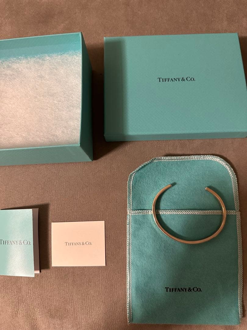 Tiffany & Co. シルバーバングル(ナロー)
