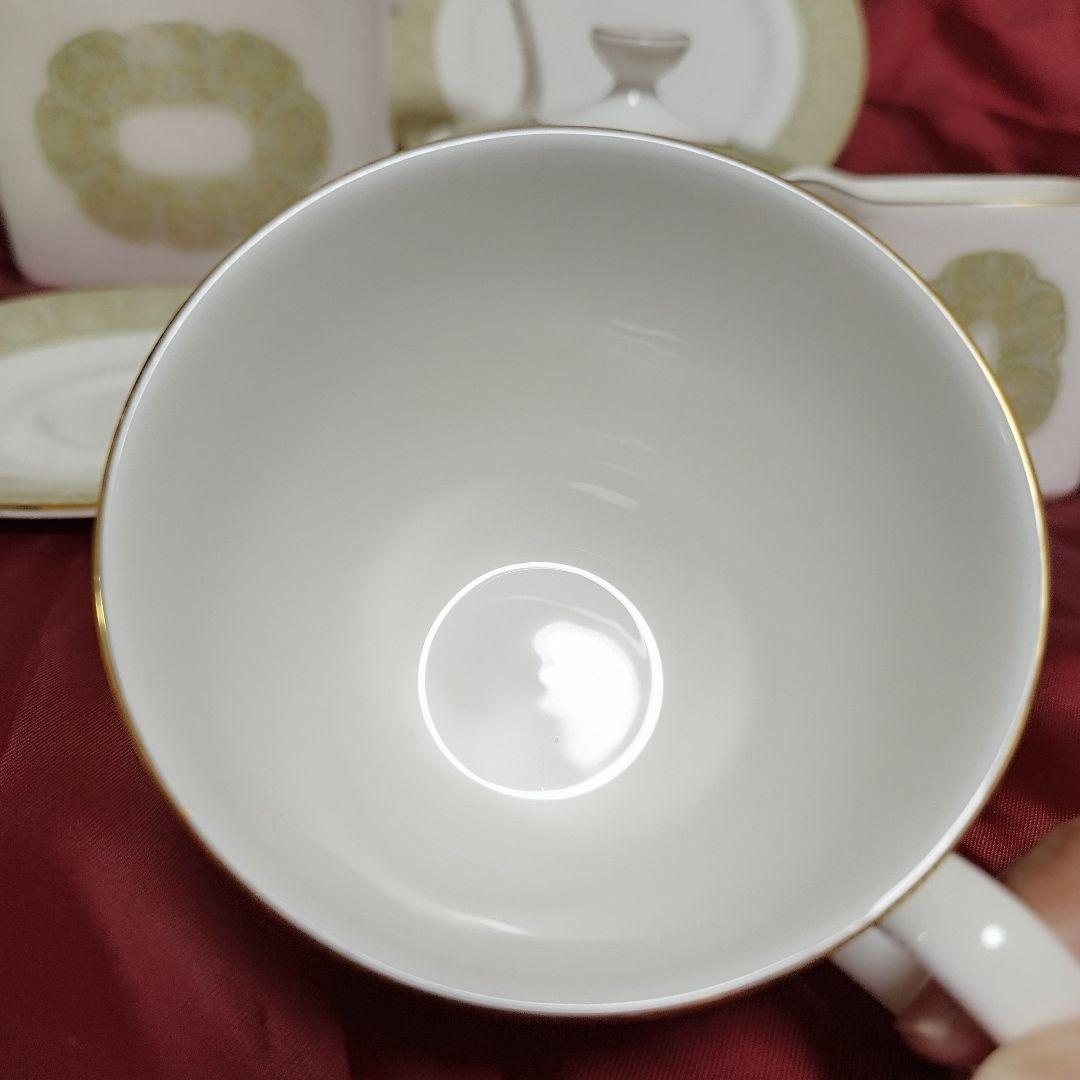 ロイヤルドルトン　食器セット