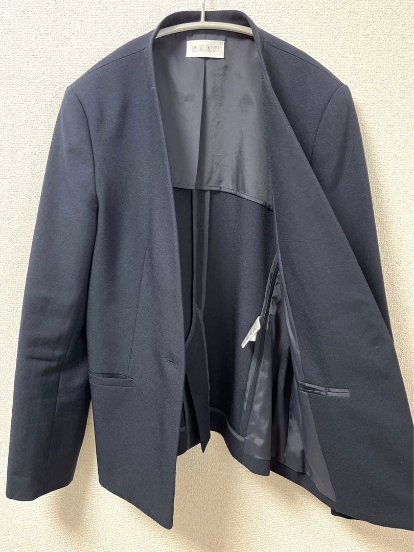 プラステ　セットアップ　スーツ　レディース　ネイビー　ノーカラー 卒業式