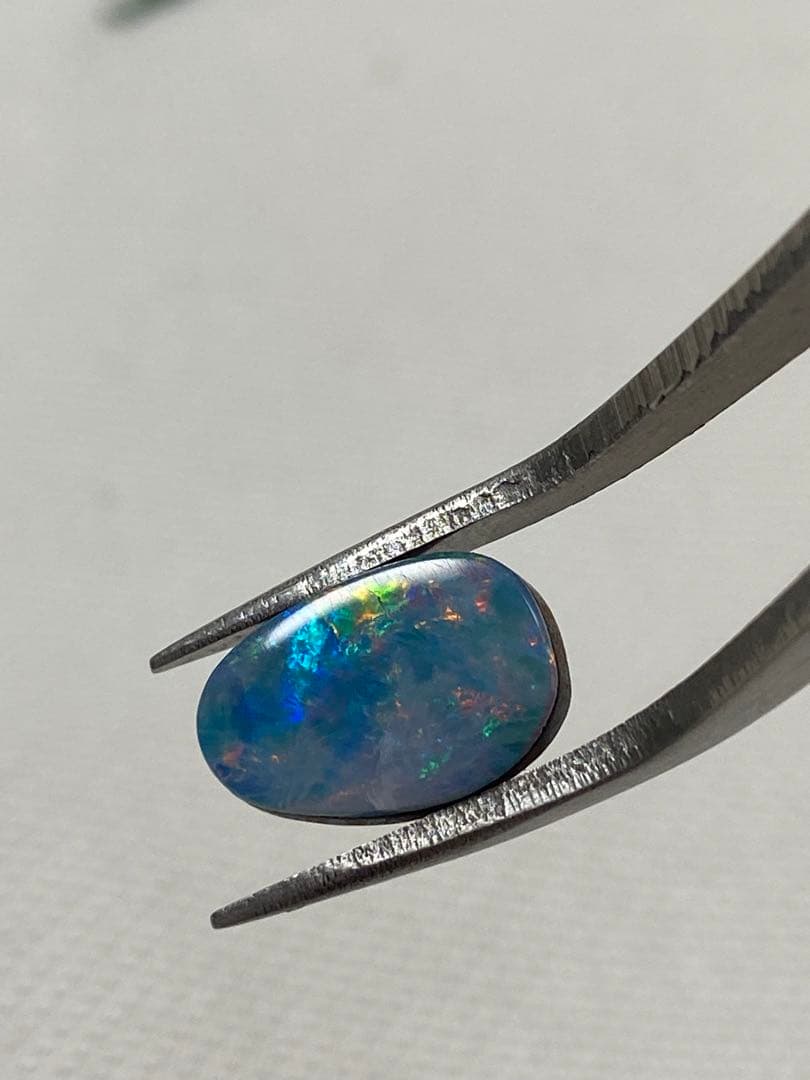 オパール　ダブレット