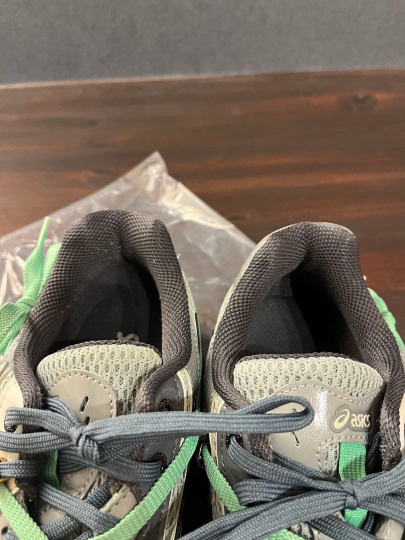 靴 asics protoblast andersson bell