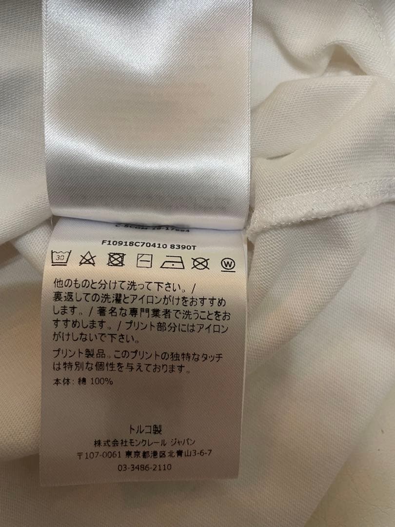 モンクレール　Tシャツ
