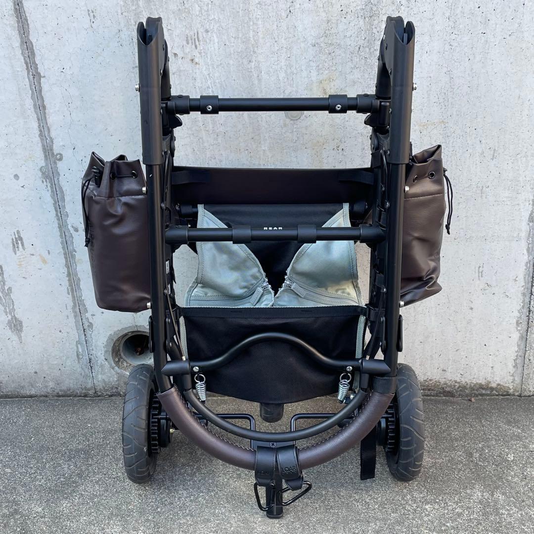 【ロイヤルブルー】