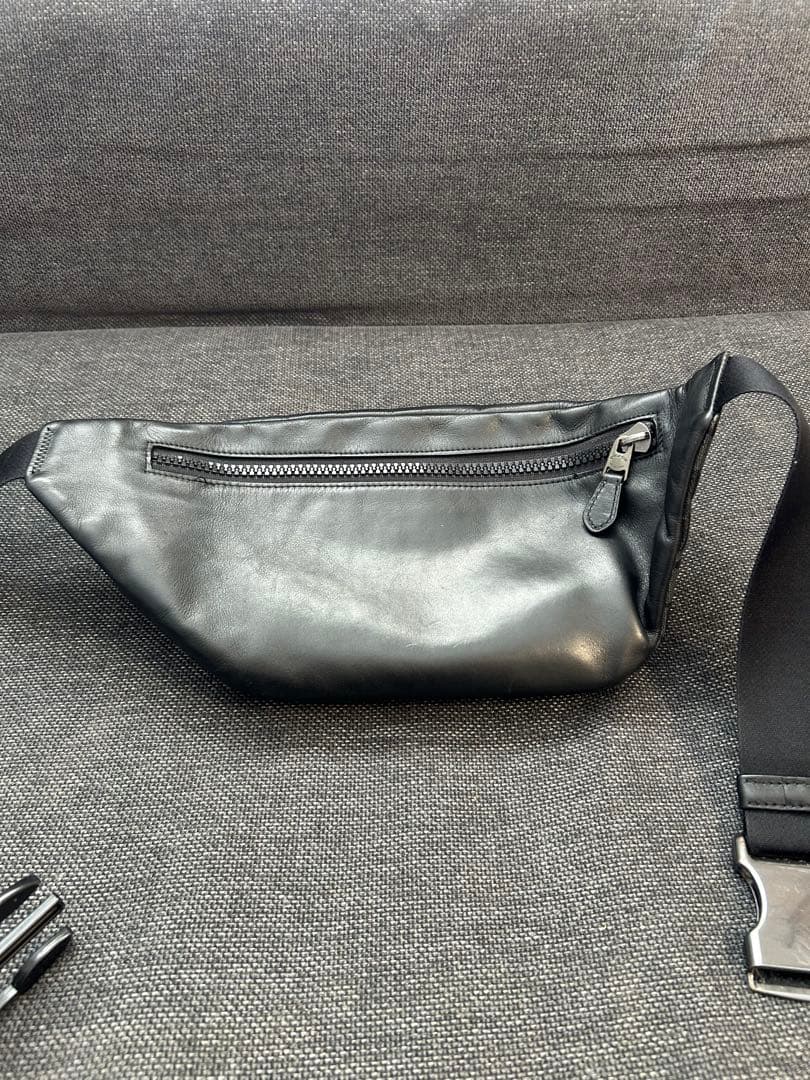 美品 コーチ COACH シグネチャー ボディバッグ ウエストバッグ C3765