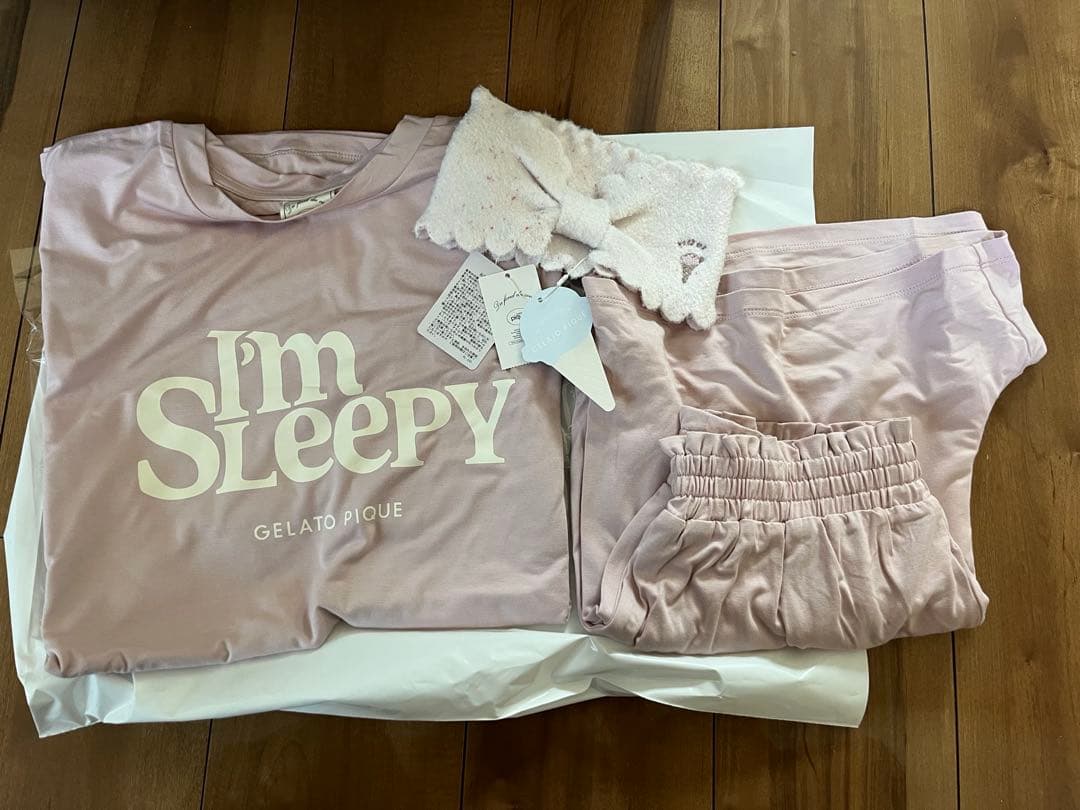 【新品】まいにゃんジェラートピケ上下セット ヘアバンド部屋着パジャマピンク