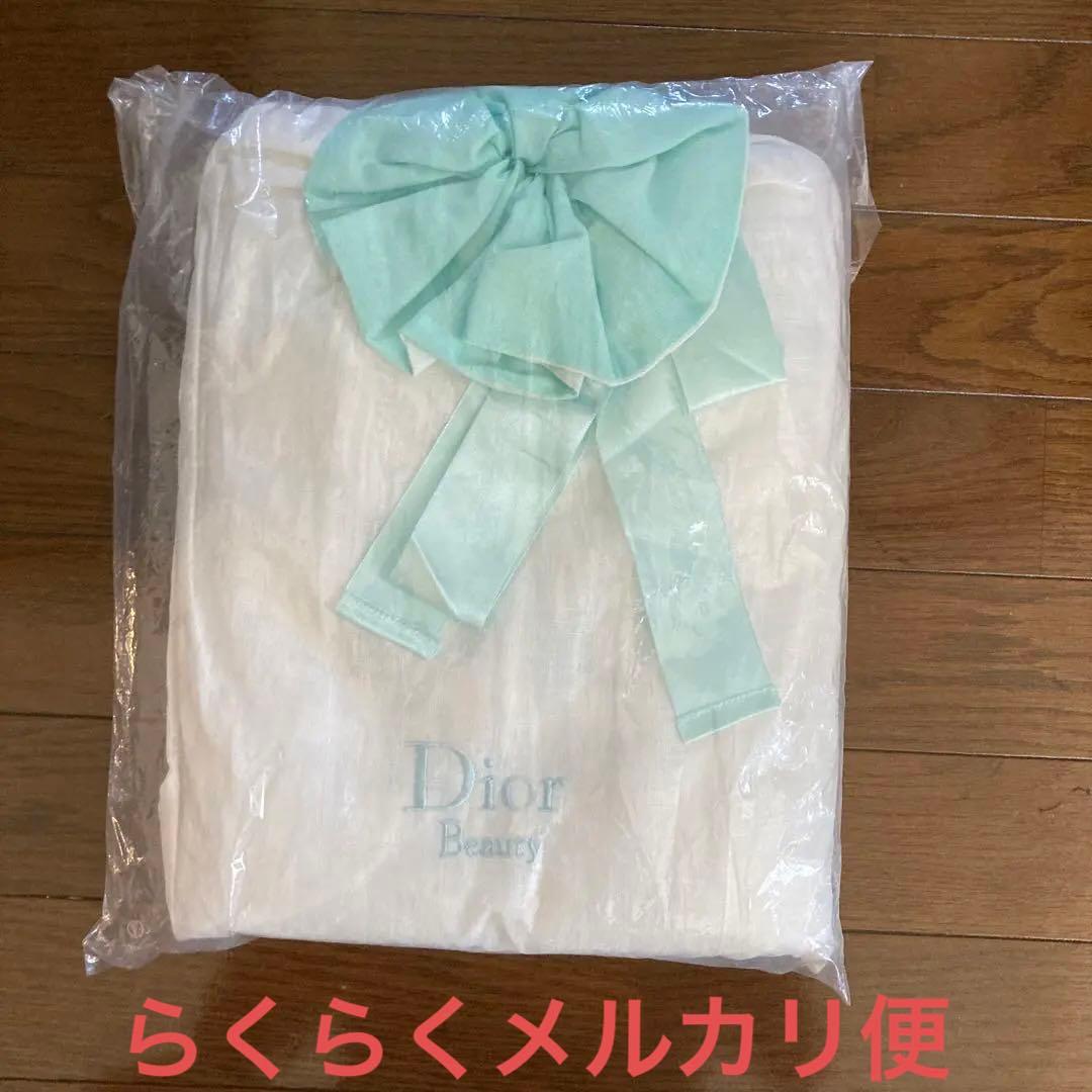 バスタオル　クリスチャンディオール