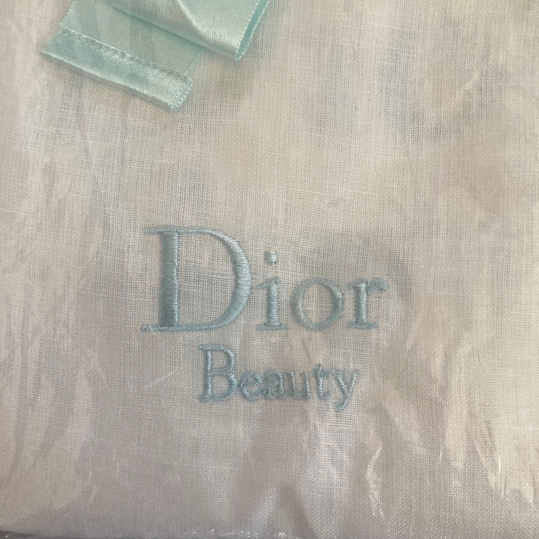 バスタオル　クリスチャンディオール